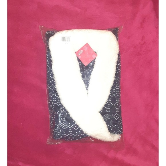 ULTA Navy Blue White Fair Isle Plush Faux Shearling Robe Women's L/XL New - Picture 2 of 4